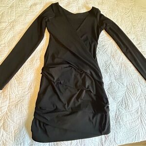 Elizabeth and James Black Long Sleeve Dress